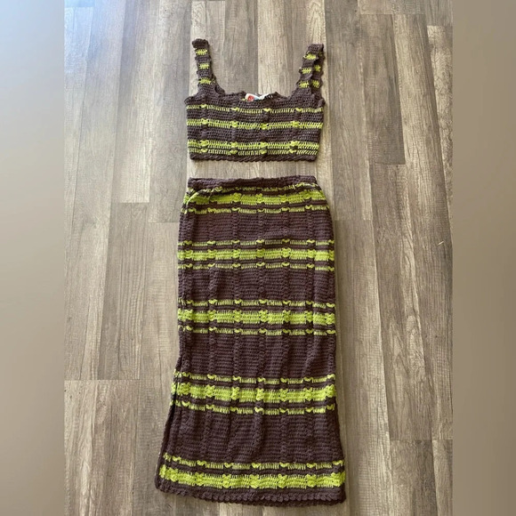 FREE PEOPLE Beach Cover up DONNI Sweater Set Crochet Skirt size small - Picture 7 of 11